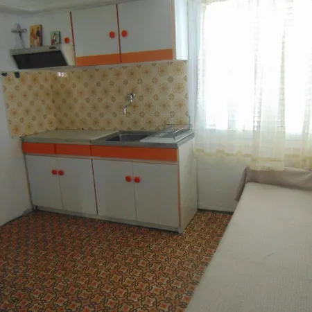 Holiday home Konaki House *